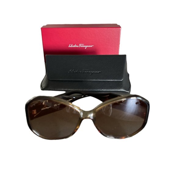 Salvatore Ferragamo Women's Sunglasses SF942S Brown Acetate 61-17-145 - Picture 2 of 12